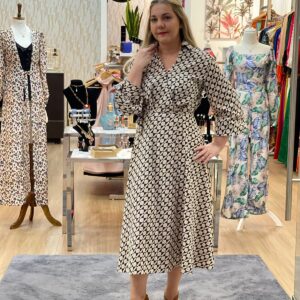 Vestido estampado estilo camisero