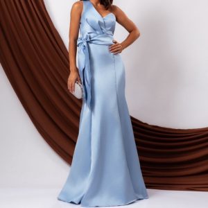 Maxi dress con tiras asimétricas