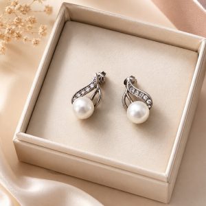 Pendientes en forma de hoja con perlita plateado