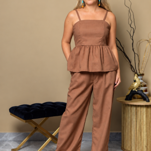 Pantalón moca con bolsillos Cápsula CAVA